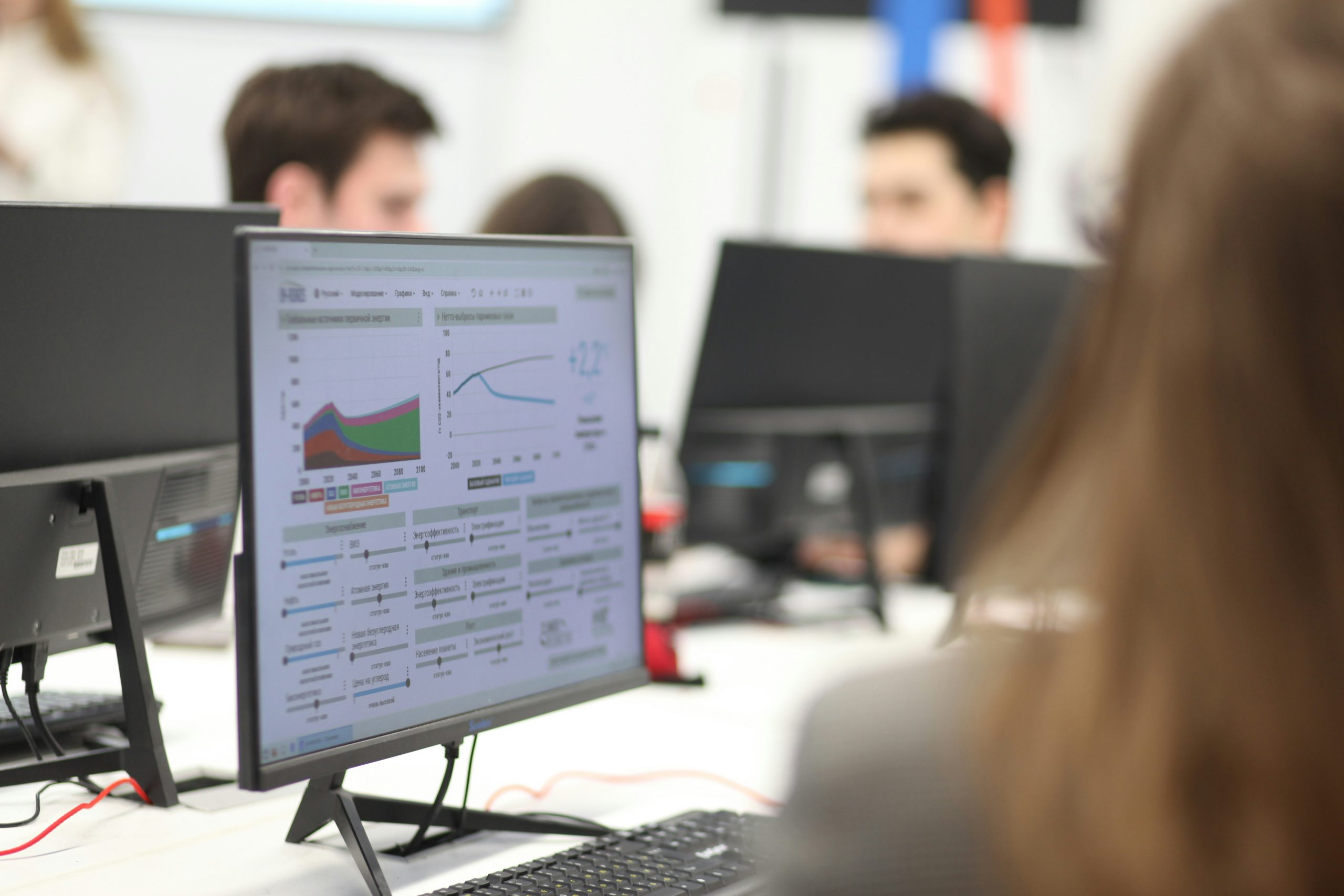 KPIs de alto rendimiento. Ajustamos tus KPIs para lograr campañas de alto rendimiento.